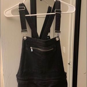 Women’s H&M overalls